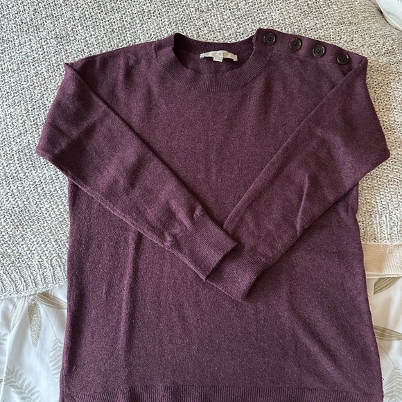 Loft Sweater - Picture 4 of 4